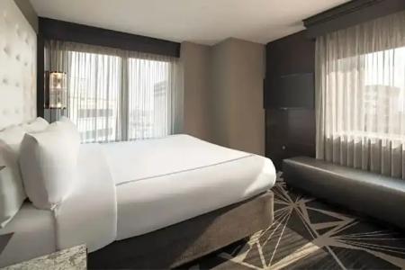 The Clancy, Autograph Collection - 79