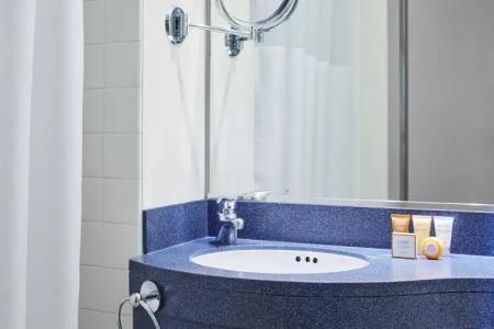 Club Quarters in - 38