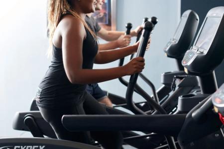 Club Quarters in - 26