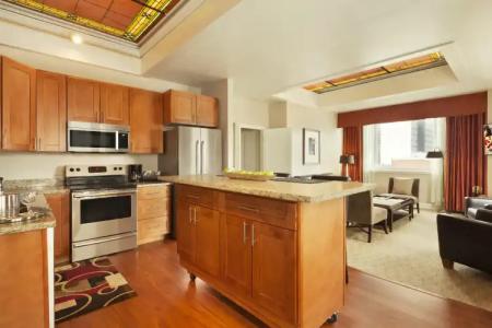 Executive Vintage Court - 27