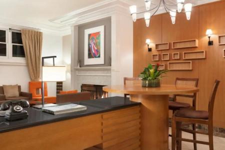 Executive Vintage Court - 7