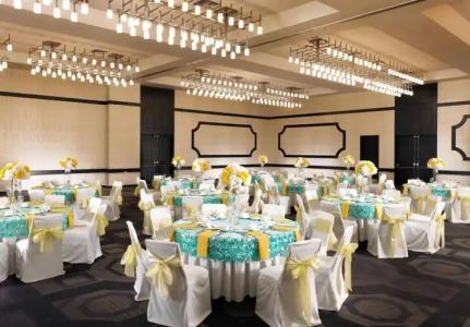 Sheraton Gateway Los Angeles - 14