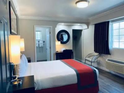 The Lexmar - Dodger Stadium Hollywood - 14