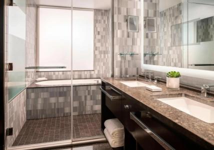 The Ritz-Carlton, - 30