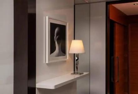 The Ritz-Carlton, - 61