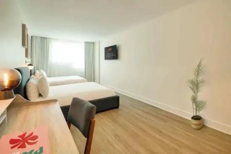 Kenmore Village, South Beach - 71