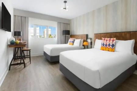 Kenmore Village, South Beach - 6