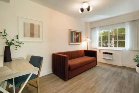 Kenmore Village, South Beach - 82