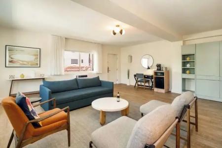 Kenmore Village, South Beach - 88