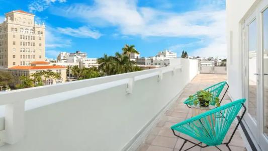 Kenmore Village, South Beach - 15