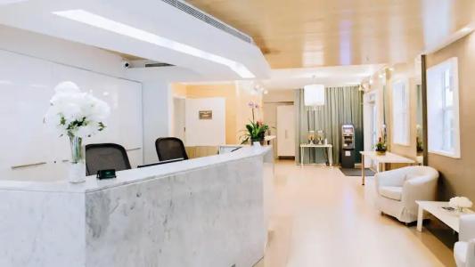 Ocean Reef Suites - 1