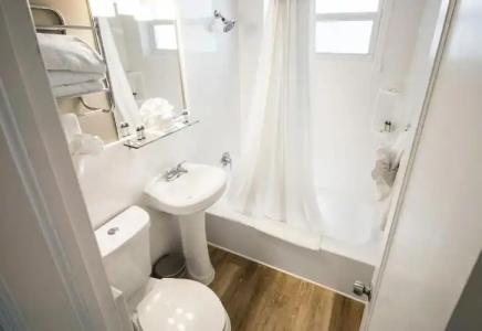 Ocean Reef Suites - 47