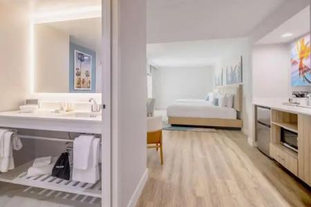 Radisson Resort - 72