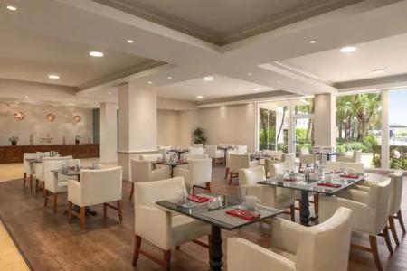 Radisson Resort - 32