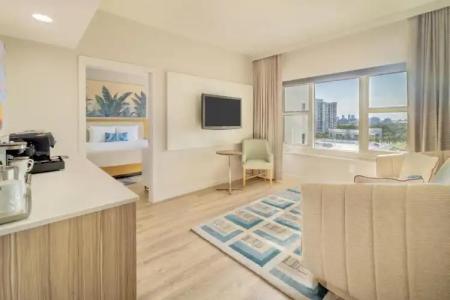 Radisson Resort - 85