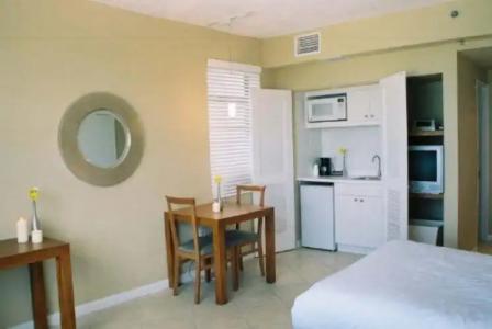 MB, Trademark Collection by Wyndham - 32