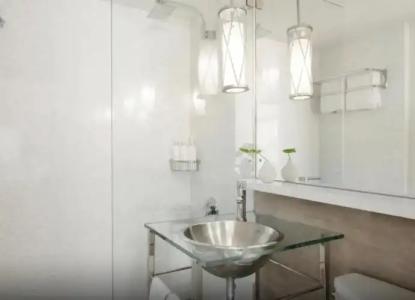 Kimpton SURFCOMBER by IHG - 53