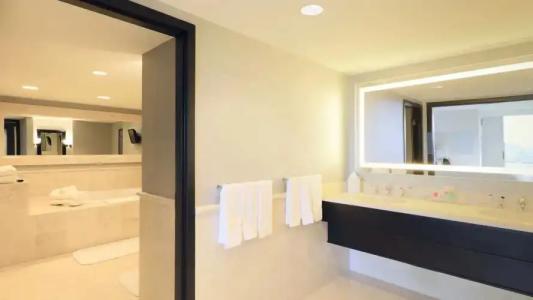 Loews Miami Beach – South Beach - 74