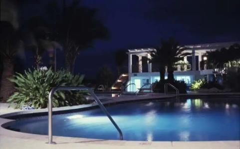 The Savoy & Beach Club - 30