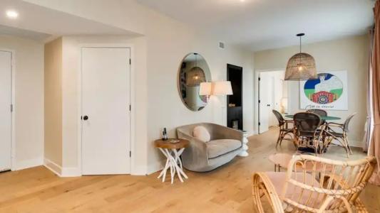 The Savoy & Beach Club - 63