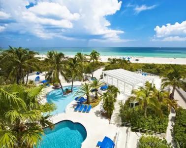 The Savoy & Beach Club - 33