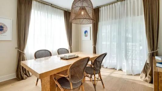 The Savoy & Beach Club - 75