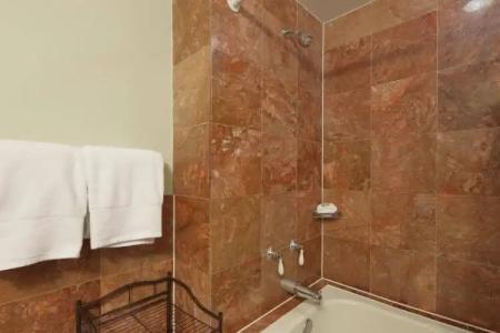 The Savoy & Beach Club - 14