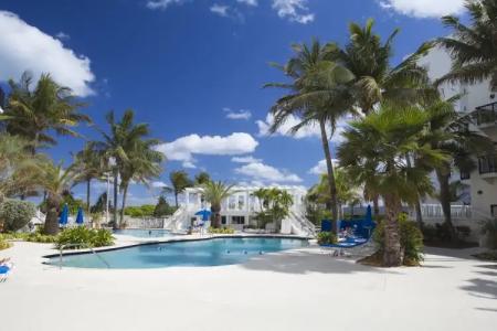 The Savoy & Beach Club - 36