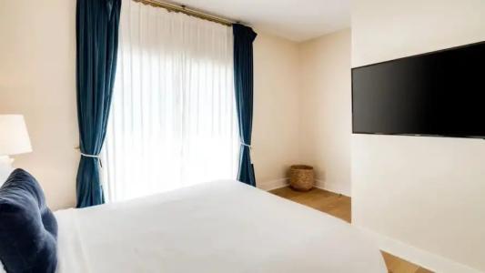 The Savoy & Beach Club - 65