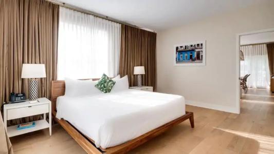 The Savoy & Beach Club - 71