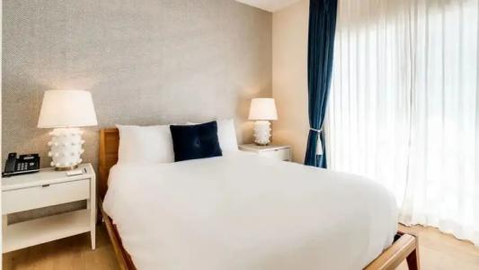 The Savoy & Beach Club - 64