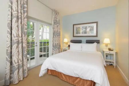 The Savoy & Beach Club - 4