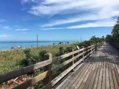 Red South Beach - 17