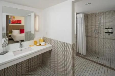 Royal Palm South Beach Miami, a Tribute Portfolio Resort - 41