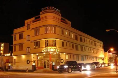 Sherbrooke All Suites - 20