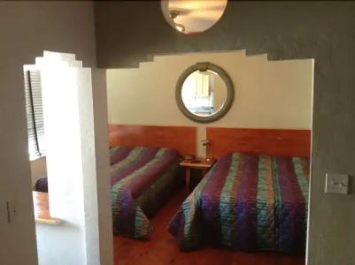 Sherbrooke All Suites - 5