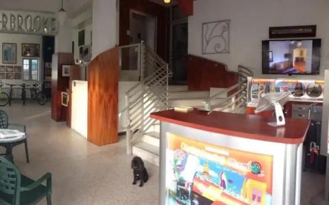 Sherbrooke All Suites - 8