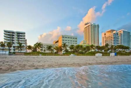 Holiday Inn MIAMI BEACH-OCEANFRONT by IHG - 27