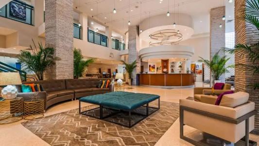 Best Western Plus Atlantic Beach Resort - 1