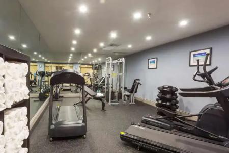 Best Western Plus Atlantic Beach Resort - 29