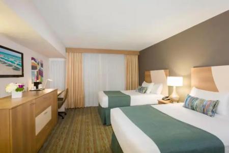 Best Western Plus Atlantic Beach Resort - 56