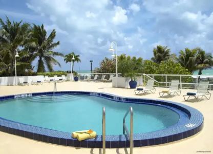 Best Western Plus Atlantic Beach Resort - 20