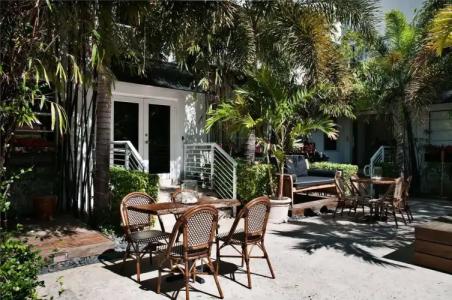 Metropole Suites South Beach - 18