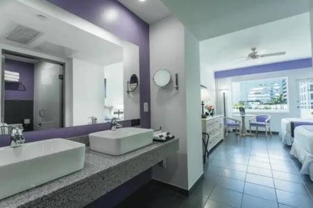 Riu Plaza Miami Beach - 13