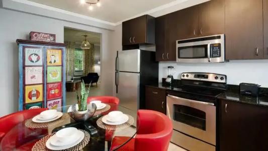 Tradewinds Apartment - 68