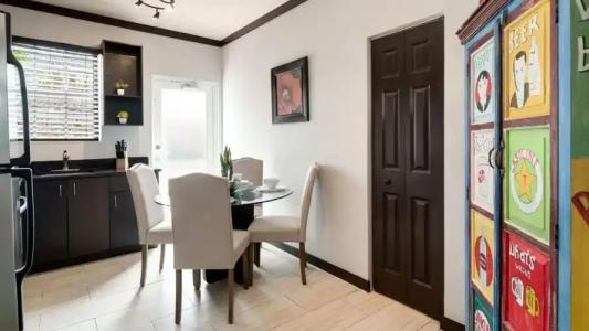 Tradewinds Apartment - 77