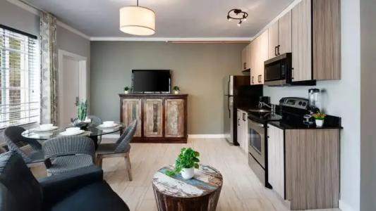 Tradewinds Apartment - 57