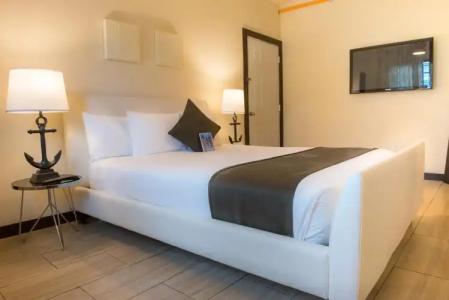 Tradewinds Apartment - 40