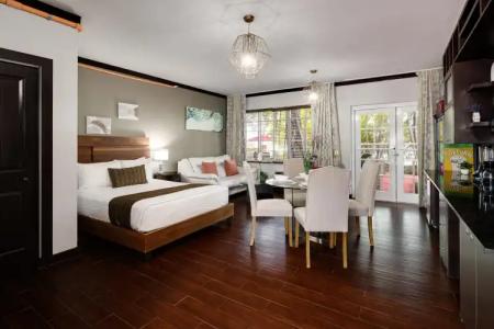 Tradewinds Apartment - 48