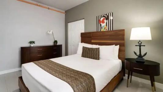 Tradewinds Apartment - 95